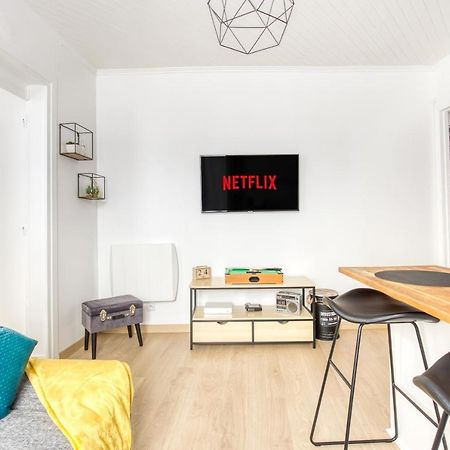 Grand Line - Parking- Metro 5 - Easy Check-In - Netflix - Disney Plus Apartman Pantin Kültér fotó